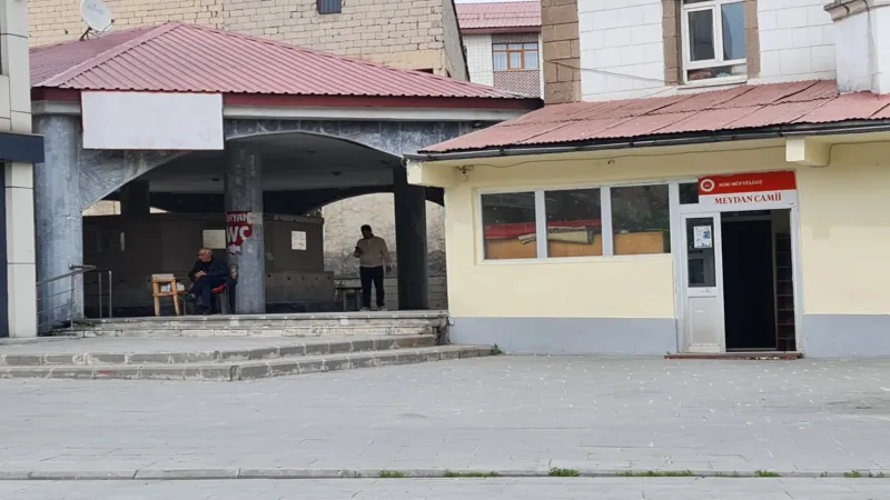 Ağrı Meydan Camii şadırvanında musluk krizi